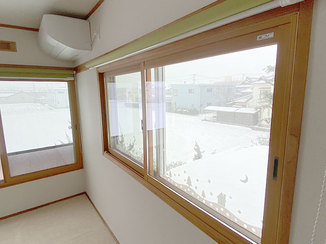 断熱リフォーム 断熱と遮音効果でお部屋を快適に保つ内窓