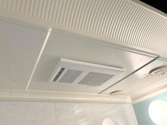 小工事 空気も心地よく整える、プラズマクラスター付き浴室暖房換気乾燥機